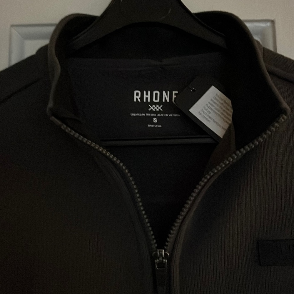 Rhône Men’s Gray vest (New)